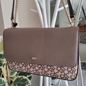 DKNY Sina medium crossbody bag